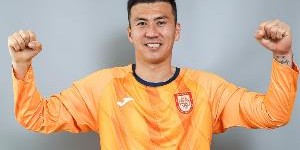 官方：重庆铜梁龙门将叶尔杰提租借湖北青年星，租期半个赛季