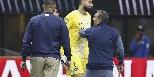 ❌记者：多纳鲁马和切尔西没有联系，目前没有进行谈判