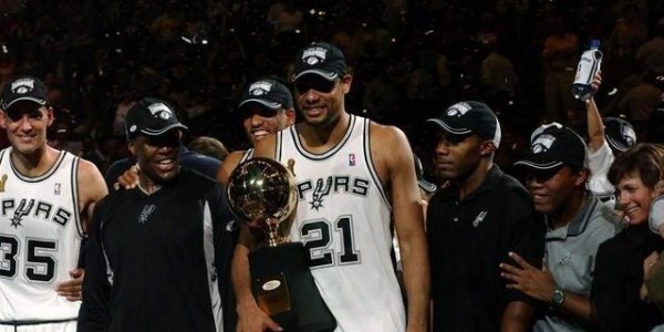 安全下注-03年邓肯的MVP含金量有多高？前5皆巨星，奥尼尔第五，科麦上榜