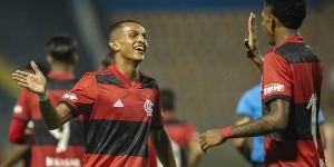 信使报：罗马2500万欧＋奖金签下韦斯利，年薪240万欧逐年递增